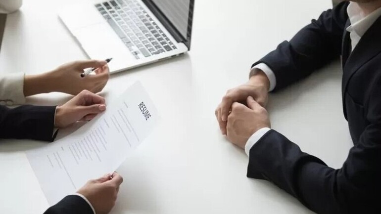 Daya Tampung BUMN di Bidang Teknologi: Peluang Karir untuk Anda