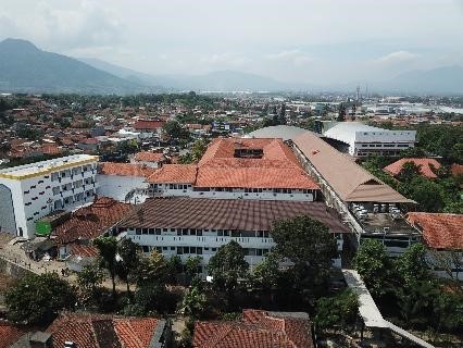 Kegiatan Ekstrakurikuler Keagamaan di SMA Islam Al Masoem Bandung