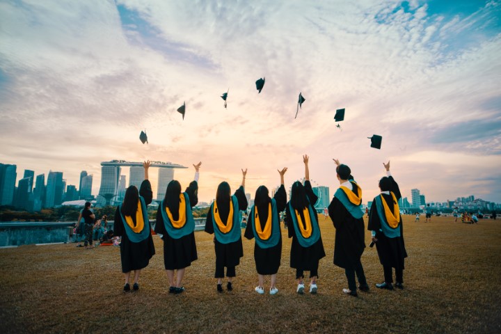 Peran Pembimbing Akademis dalam Pencarian dan Pengembangan Minat Mahasiswa