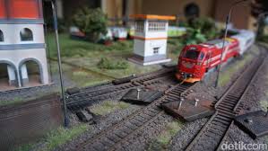 Hobi Mahal Miniatur Kereta Api Mencapai Puluhan Juta
