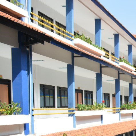 Pelaksanaan Program Kesehatan di SMA Islam Al Masoem Bandung