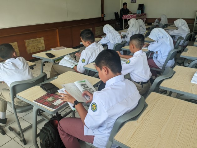 Komitmen Siswa dalam Menciptakan Lingkungan yang Sehat dan Bersih