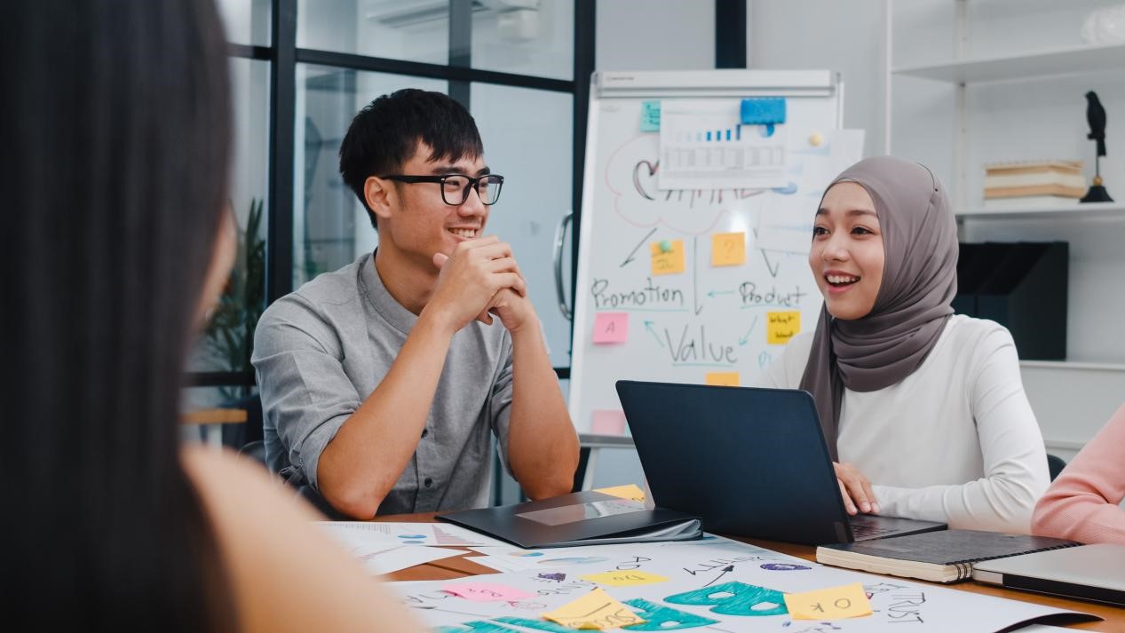 Ide Promosi Kreatif Menggunakan AR Filter Instagram untuk Produk Kekinian